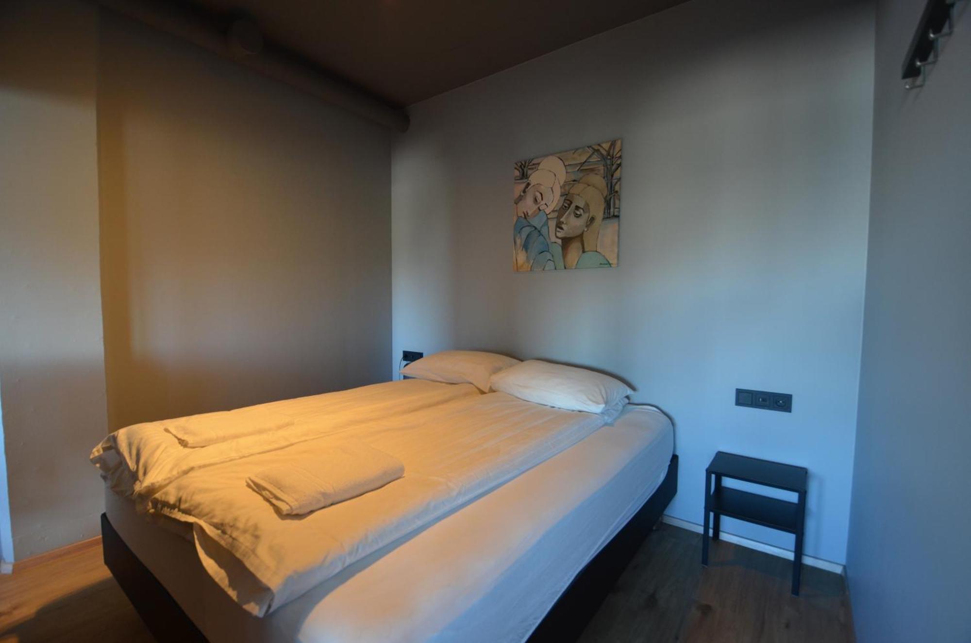 Modern Apartment Hosted By Ll อาคูเรย์รี ภายนอก รูปภาพ